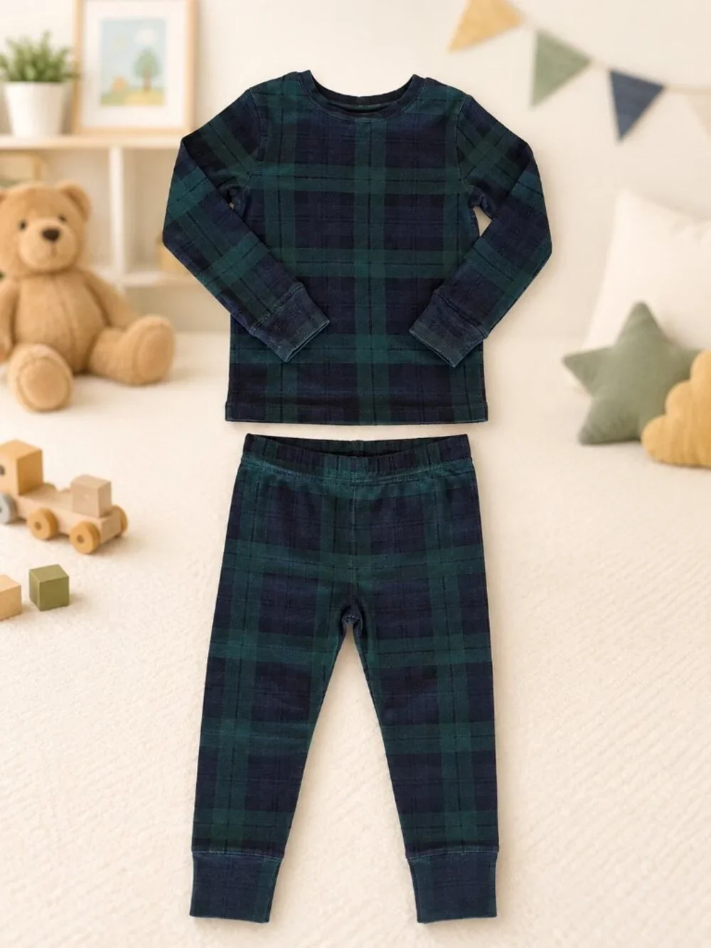 GAP Kids Green & Black Plaid Pajama Set – Size 8
